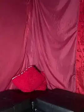 Dark chanel online show from 7, 11, 2025