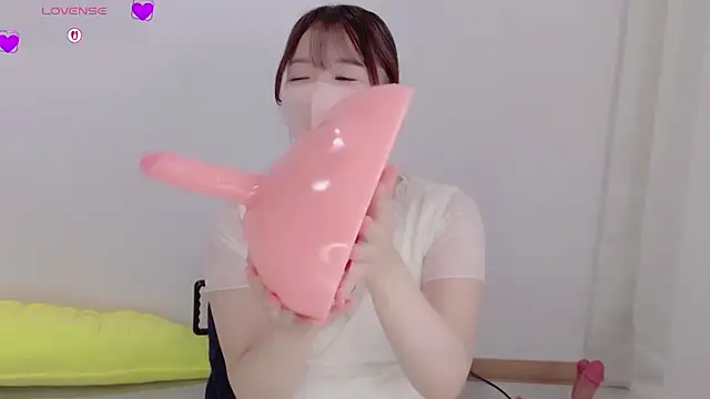 Mayu o19o online show from 19, 7, 2026