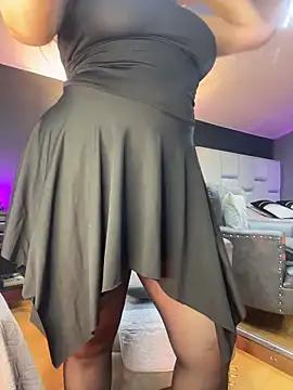 Samantha Milf   online show from 5, 5, 2026
