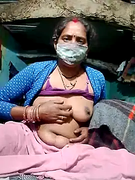 CUTE-004 online show from 29, 11, 2025