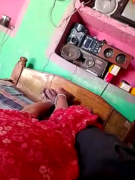 CUTE-004 online show from 6, 4, 2026