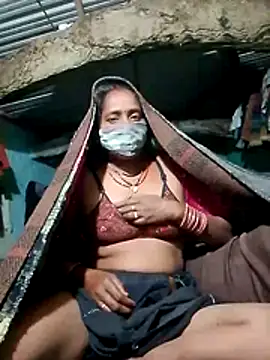 CUTE-004 online show from 18, 11, 2025