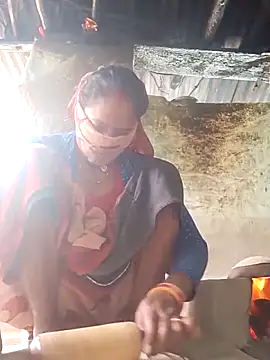 CUTE-004 online show from 6, 2, 2026