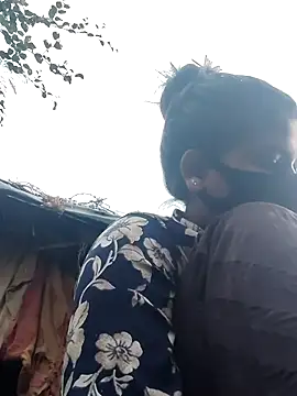 Janvi Jaitly online show from 4, 12, 2025