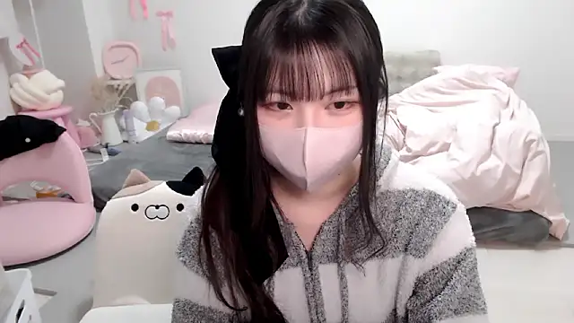 moka-neko online show from 17, 4, 2026