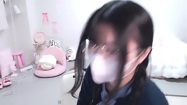 moka-neko online show from 5, 12, 2025