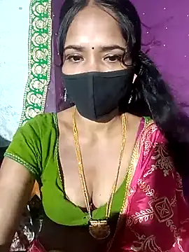 Snapshot of Bhabhilux2025 chatting on 26, 4, 2026 Bhabhilux2025 online show from 26, 4, 2026