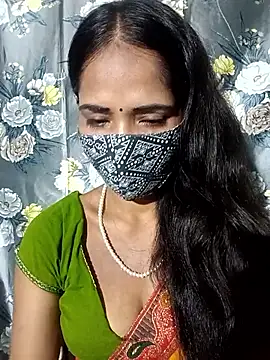 Snapshot of Bhabhilux2025 chatting on 9, 5, 2026 Bhabhilux2025 online show from 9, 5, 2026