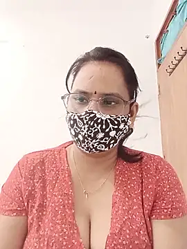 Snapshot of Your-vipasha chatting on 18, 5, 2026 Your-vipasha online show from 18, 5, 2026