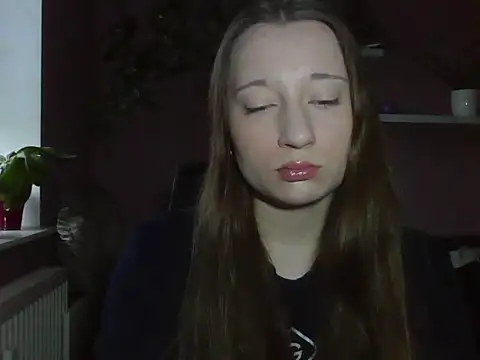 LindaPretty online show from 23, 9, 2025