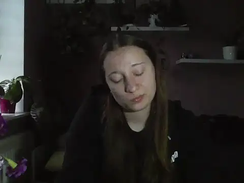 LindaPretty online show from 30, 9, 2025