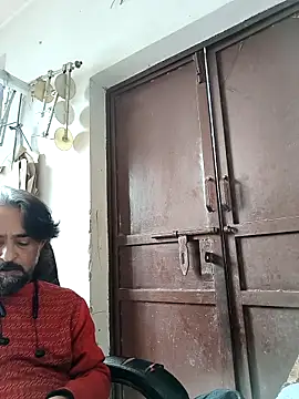 Snapshot of malhotra21 chatting on 15, 12, 2025 malhotra21 online show from 15, 12, 2025