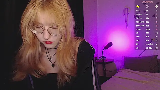 Snapshot of ohmycheryl chatting on 25, 2, 2026 ohmycheryl online show from 25, 2, 2026