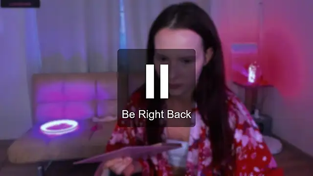 Snapshot of Angelina_Goley chatting on 6, 10, 2025 Angelina Goley online show from 6, 10, 2025