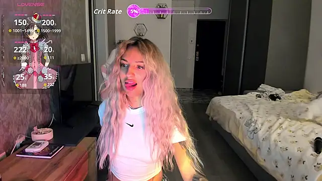 Snapshot of Anya_Belle chatting on 5, 10, 2025 Anya Belle online show from 5, 10, 2025