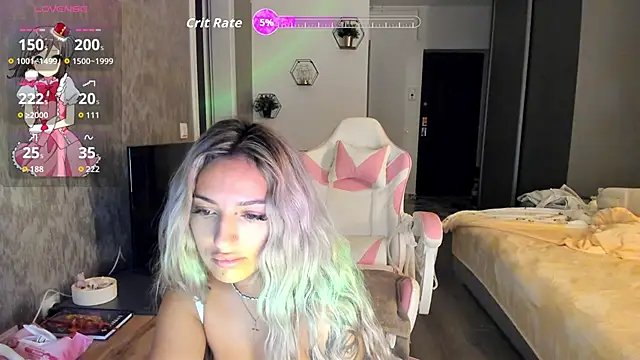 Snapshot of Anya_Belle chatting on 3, 10, 2025 Anya Belle online show from 3, 10, 2025