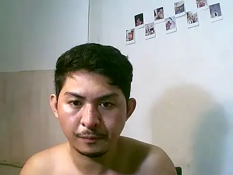 Snapshot of cuteipinoy chatting on 2, 10, 2025 cuteipinoy online show from 2, 10, 2025