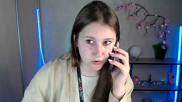 Snapshot of Milka_kamila chatting on 20, 5, 2026 Milka kamila online show from 20, 5, 2026