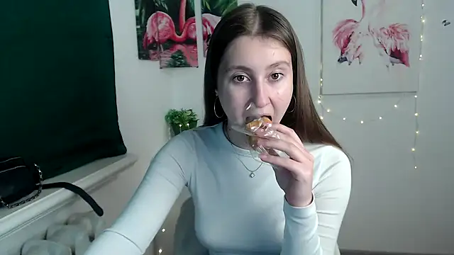 Milka kamila online show from 15, 10, 2025