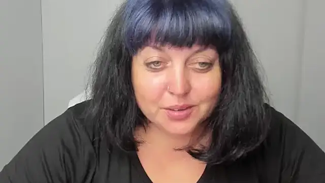 Amelia Kissu online show from 17, 9, 2025
