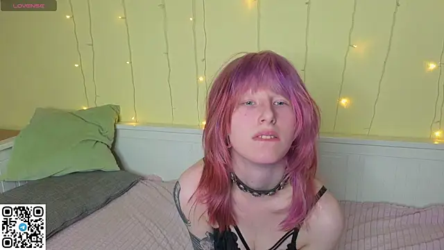 Snapshot of KandraCruser chatting on 10, 5, 2026 KandraCruser online show from 10, 5, 2026