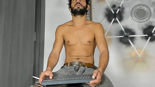 Aaron haren1 online show from 23, 9, 2025