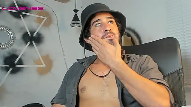 Aaron haren1 online show from 10, 9, 2025