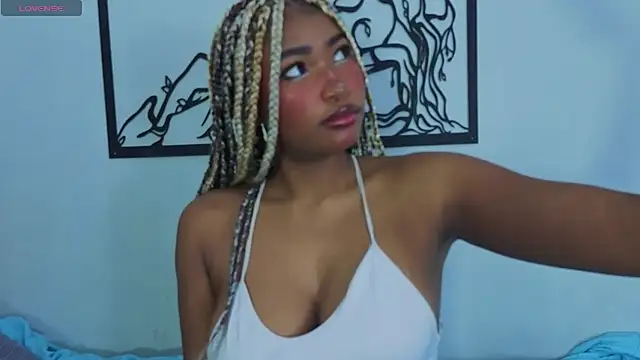 SophiaBloss online show from 6, 3, 2026