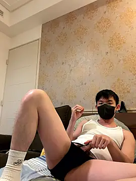 Snapshot of kaikai1335 chatting on 11, 1, 2026 kaikai1335 online show from 11, 1, 2026