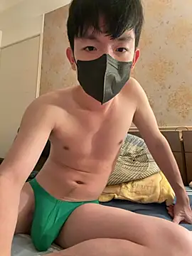 Snapshot of kaikai1335 chatting on 14, 2, 2026 kaikai1335 online show from 14, 2, 2026