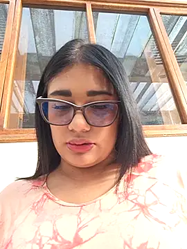 Monse--145 online show from 15, 10, 2025