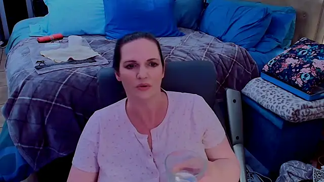 Snapshot of ninajaymes chatting on 11, 6, 2026 ninajaymes online show from 11, 6, 2026