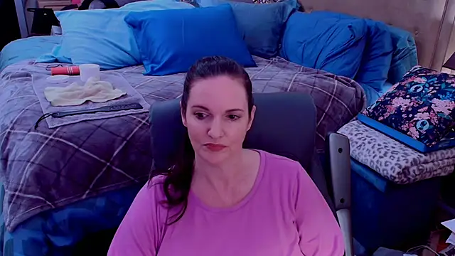 ninajaymes online show from 7, 4, 2026