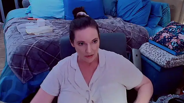 Snapshot of ninajaymes chatting on 8, 6, 2026 ninajaymes online show from 8, 6, 2026