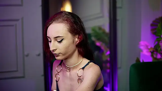 SaraiAngel online show from 8, 11, 2025