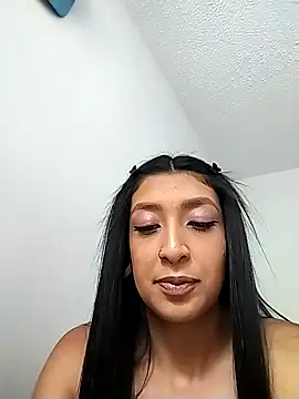 Coralaine 96 online show from 3, 3, 2026