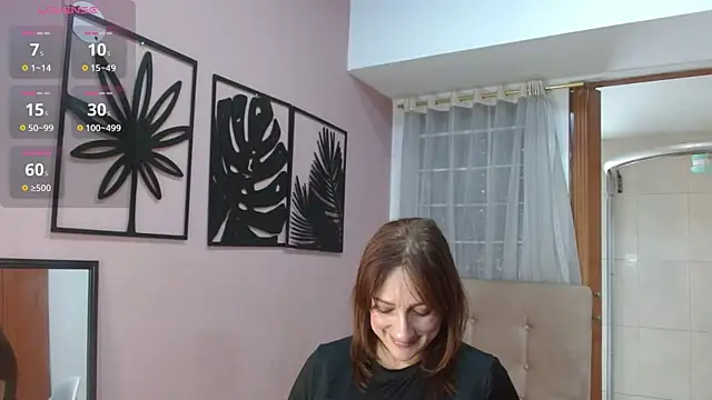 Snapshot of amara_rousse1 chatting on 21, 11, 2025 amara rousse1 online show from 21, 11, 2025