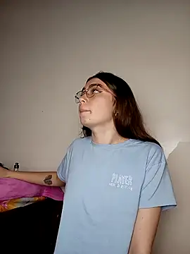 MilaFyre online show from 12, 10, 2025