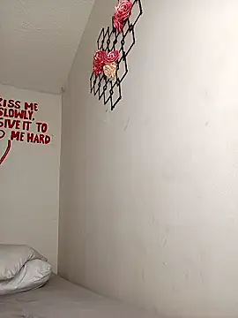 MilaFyre online show from 9, 1, 2026