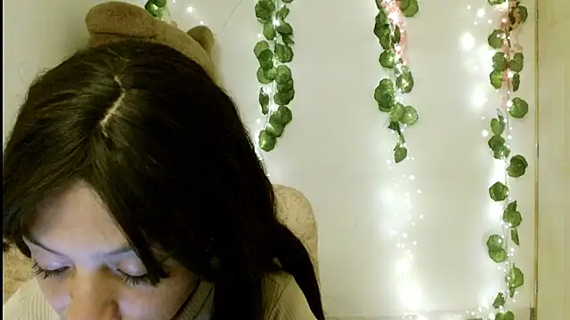 EIVIY1609 online show from 9, 10, 2025