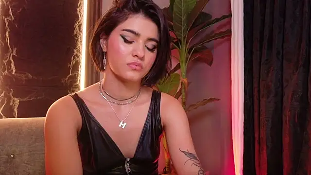 La Diabla 111  online show from 26, 10, 2025