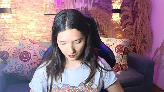 Snapshot of imrockstar chatting on 13, 11, 2025 imrockstar online show from 13, 11, 2025