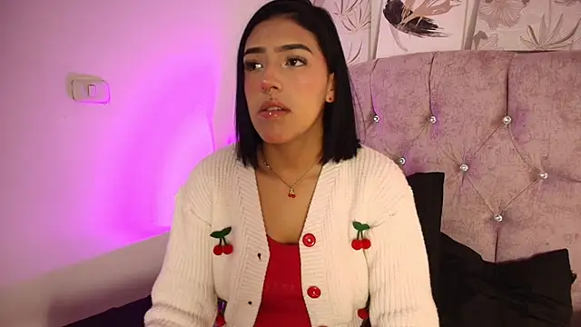 Dulce Bella  online show from 3, 2, 2026