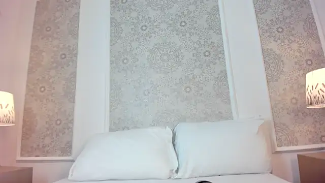 allie bruce online show from 16, 12, 2025