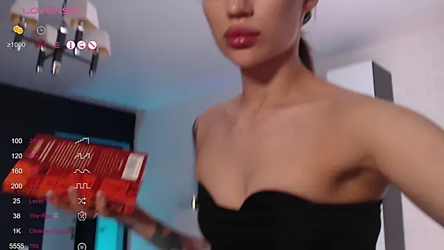 JadeSwift online show from 21, 9, 2025