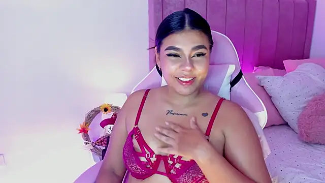 Snapshot of AliceThundeer chatting on 16, 10, 2025 AliceThundeer online show from 16, 10, 2025