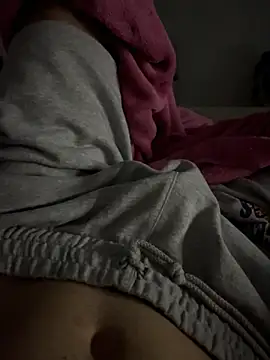 Snapshot of Elcanaarion29 chatting on 29, 11, 2025 Elcanaarion29 online show from 29, 11, 2025