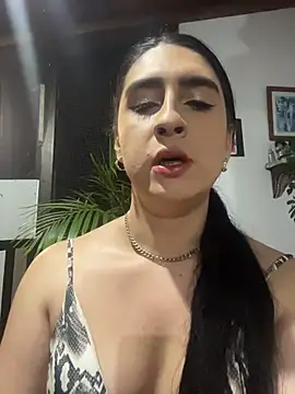 lola diez online show from 1, 6, 2026