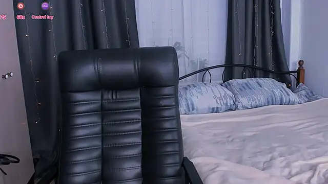 cutieskygirl  online show from 22, 10, 2025