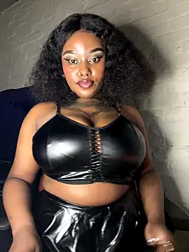 QUEEN NOBUHLE 777 online show from 17, 10, 2025